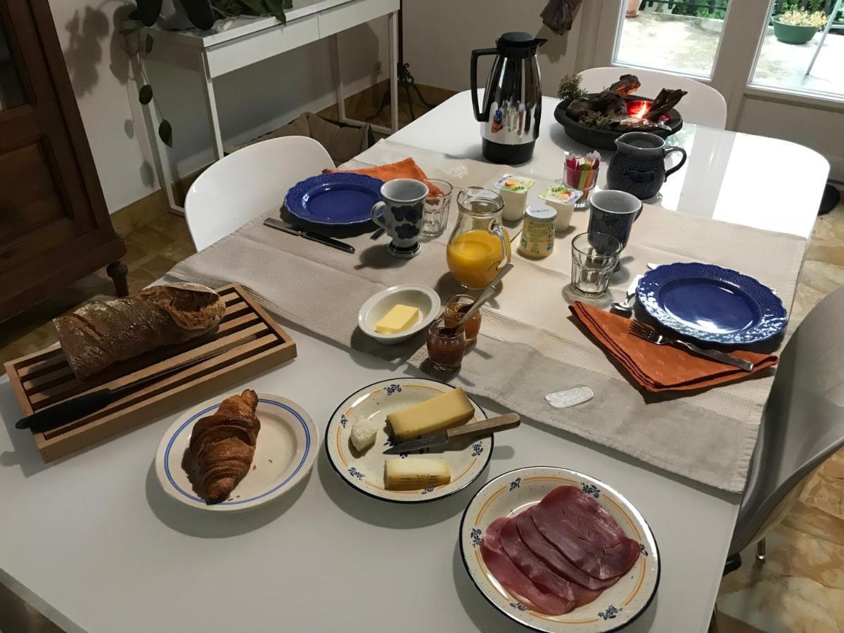 B&B Chez Anne-Marie Nyons Zewnętrze zdjęcie